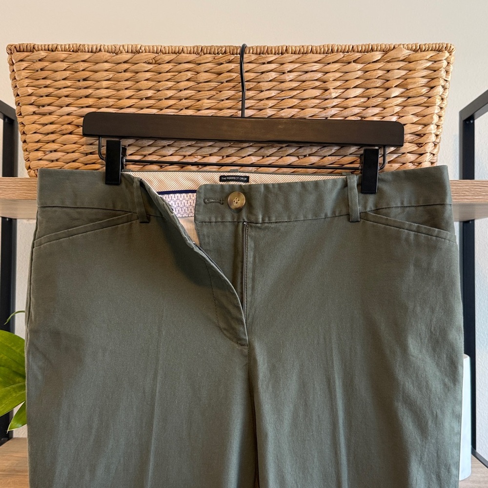 Talbots The Perfect Crop Green Woven Twill Chino Casual Dress Pant Trouser, 10 - Picture 5 of 7